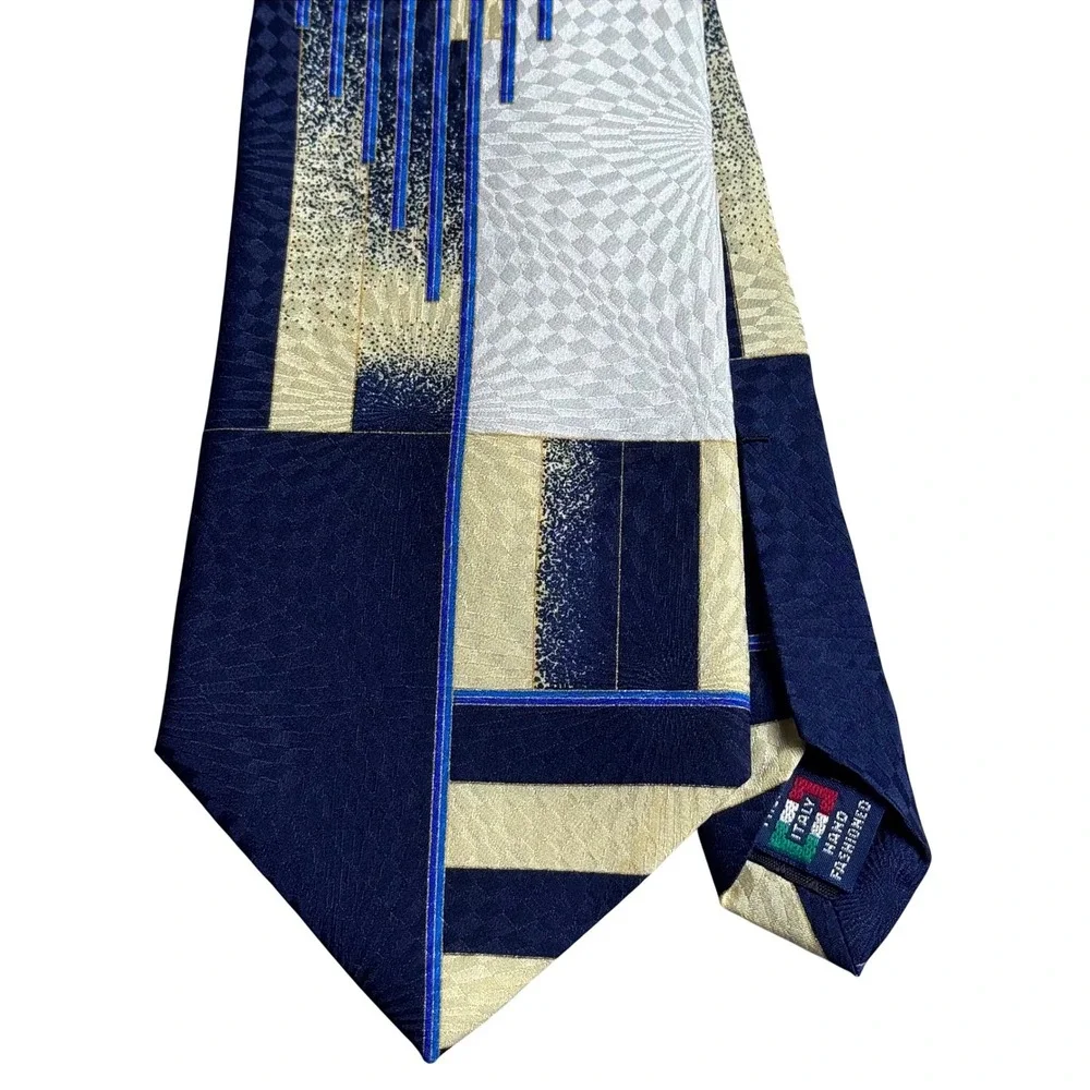 Robert Arnold Mens Silk Tie Navy Blue Geometric Medallion USA 4 Inch art deco